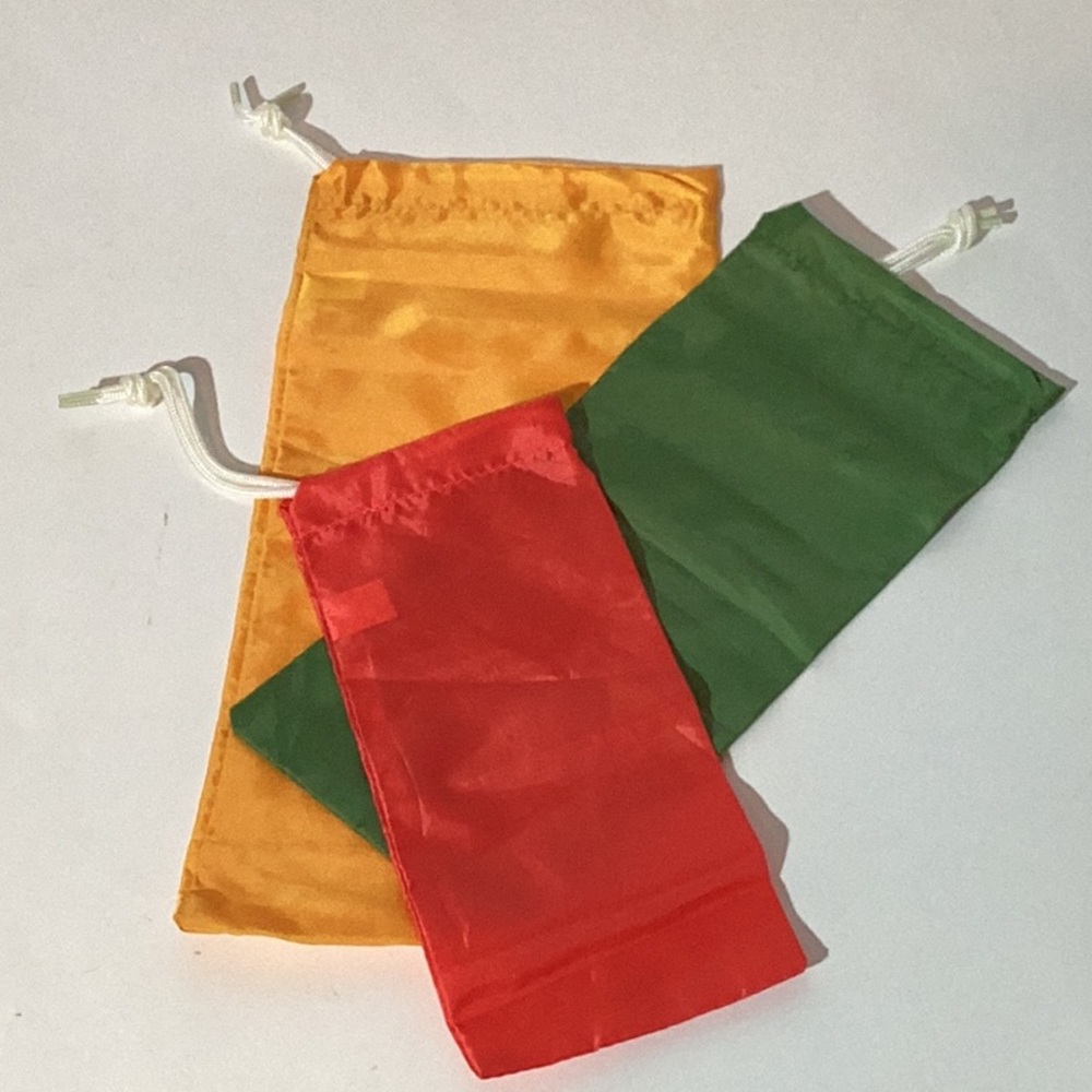 Travel bags, lightweight, set of 3, NEW without tags. Packable, drawstring close